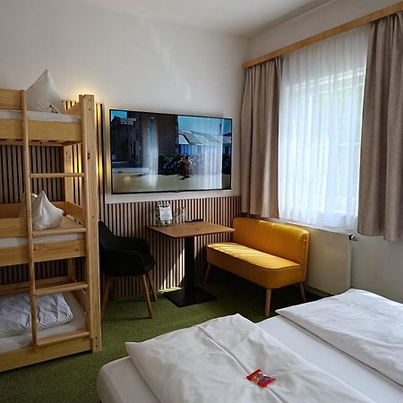 Familienhotel Nahe Der Therme Эрдинг Экстерьер фото